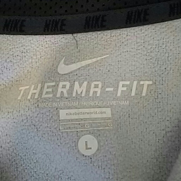 Nike thermal pull over - Picture 3 of 5